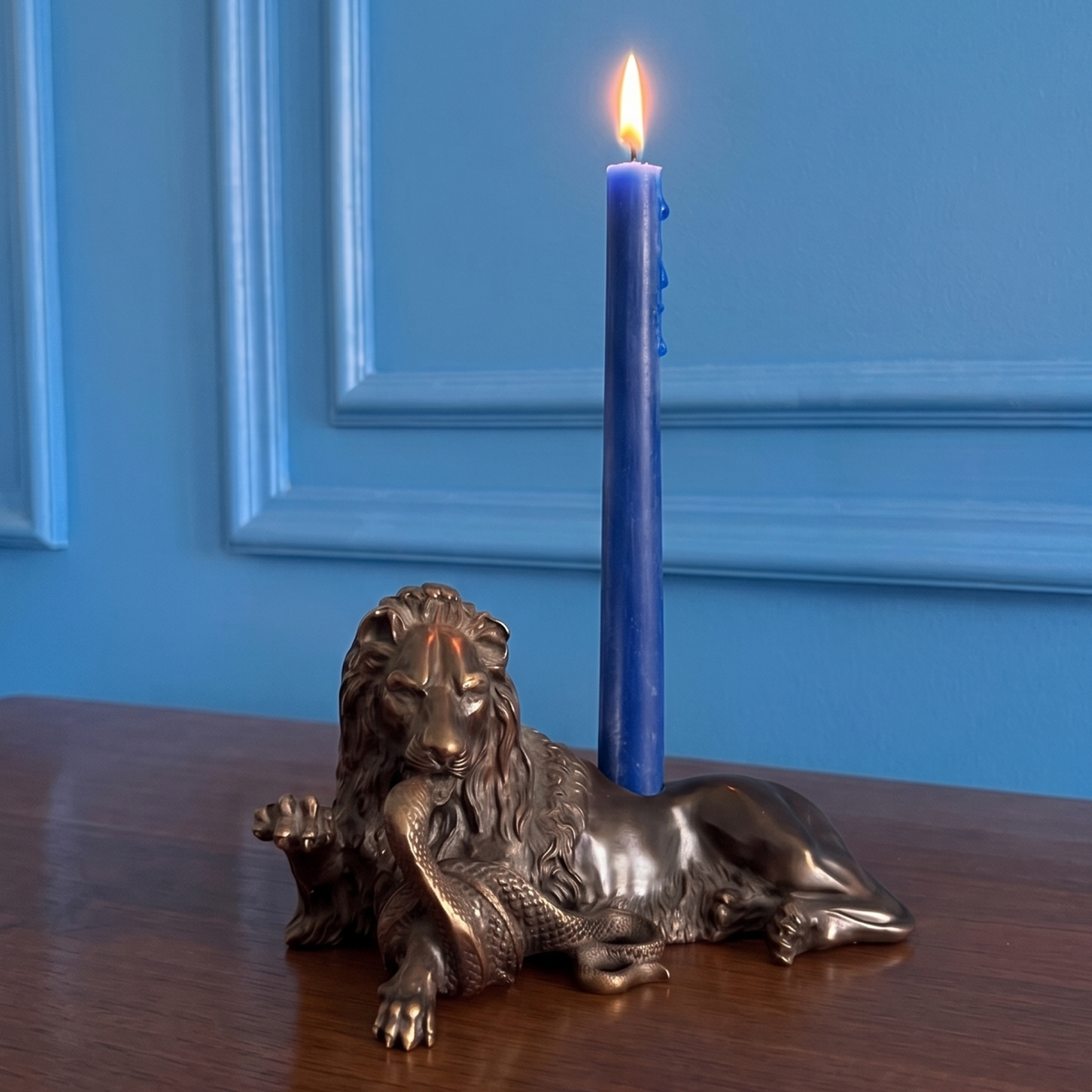 SOVEREIGN CANDLE HOLDER